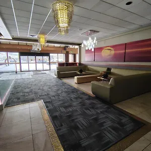 Hotel The ***